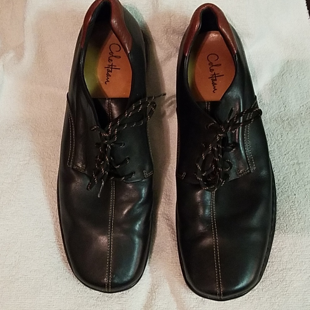 COLE HAAN Brown leather casual shoes. 13 M